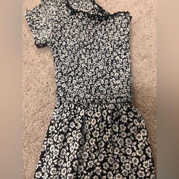 black and white floral printed mini off the shoulder dress - Picture 3 of 3